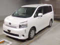 2010 Toyota Voxy