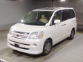 2006 Toyota Noah