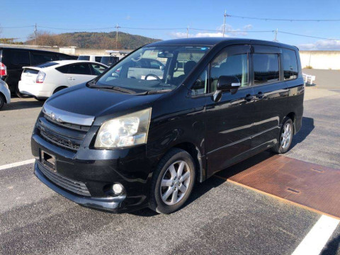 2007 Toyota Noah ZRR70W[0]