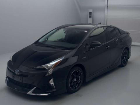 2018 Toyota Prius ZVW50[0]