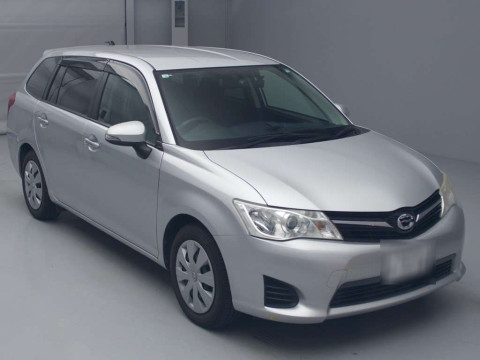 2012 Toyota Corolla Fielder ZRE162G[2]