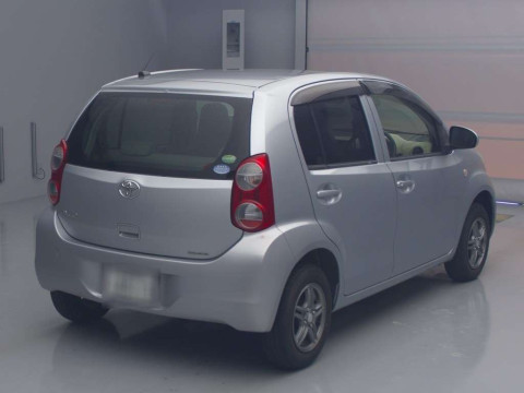 2012 Toyota Passo KGC30[1]