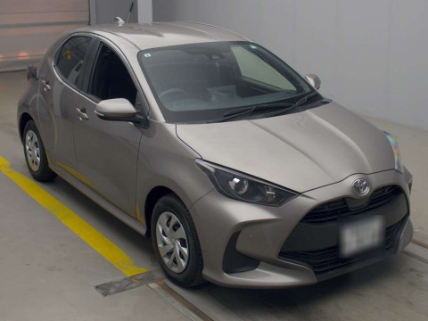 2021 Toyota YARIS KSP210[2]