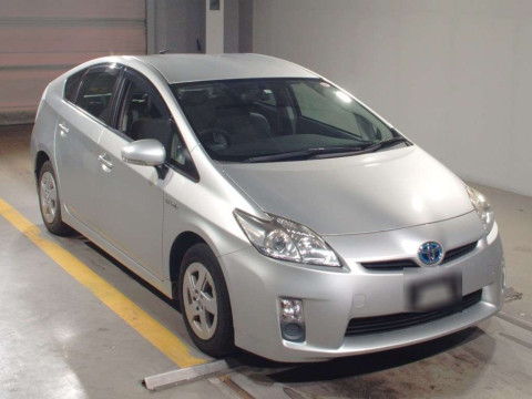 2011 Toyota Prius ZVW30[2]