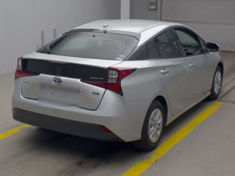 2019 Toyota Prius ZVW51[1]