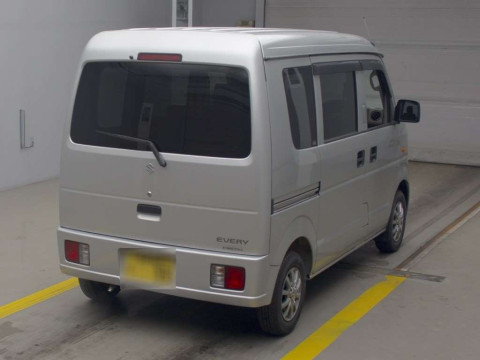 2010 Suzuki Every DA64V[1]