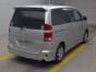 2006 Toyota Noah