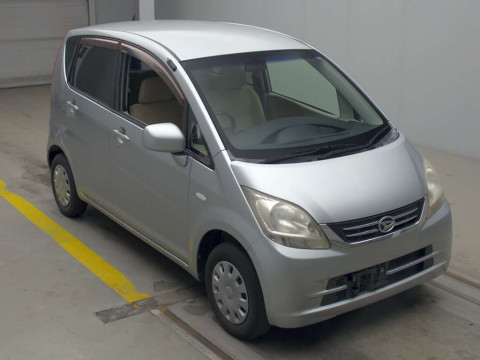 2010 Daihatsu Move L175S[2]