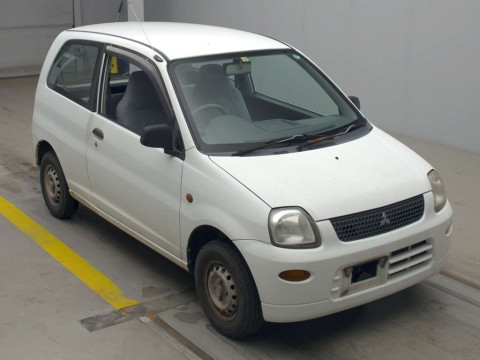 2009 Mitsubishi Minica H42V[2]