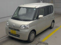 2010 Daihatsu Tanto