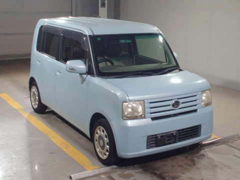 2010 Daihatsu Move Conte L575S[2]