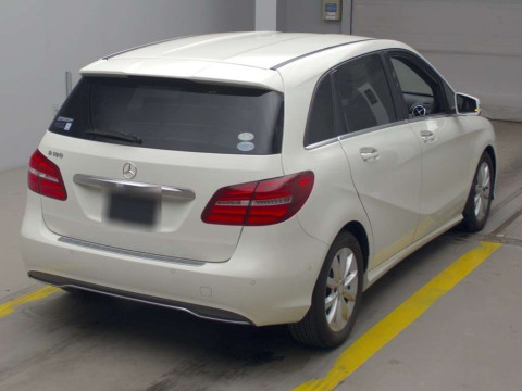 2015 Mercedes Benz B-Class 246242[1]