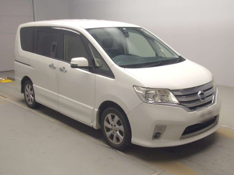 2012 Nissan Serena FC26[2]