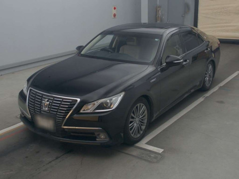 2015 Toyota Crown Hybrid AWS210[0]