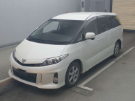 2015 Toyota Estima