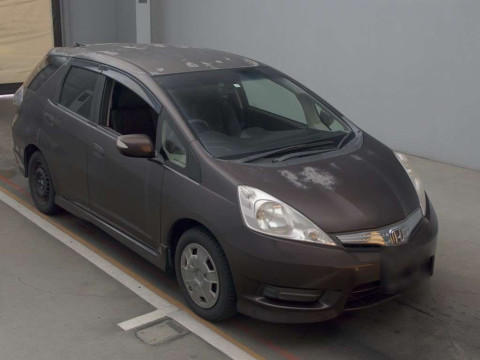 2011 Honda Fit Shuttle Hybrid GP2[2]