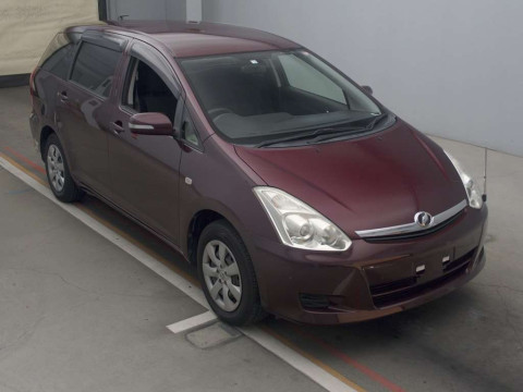 2006 Toyota Wish ZNE10G[2]