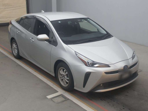 2021 Toyota Prius ZVW51[2]