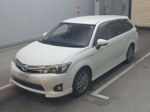 2014 Toyota Corolla Fielder NKE165G[0]