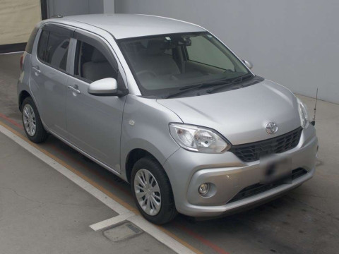 2018 Toyota Passo M700A[2]