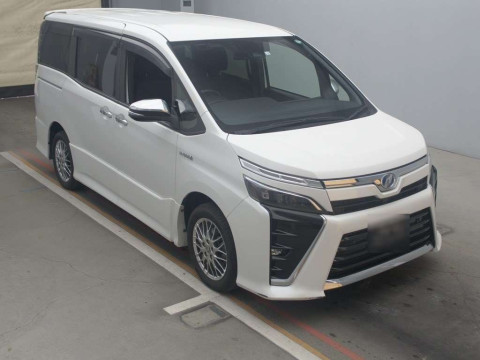 2020 Toyota Voxy ZWR80W[2]