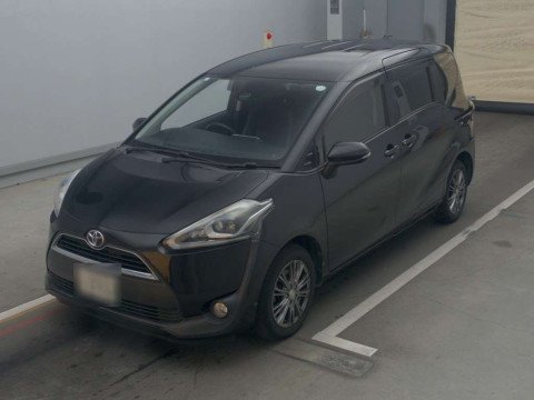 2017 Toyota Sienta NSP170G[0]