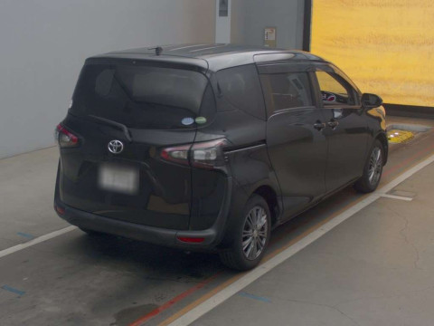 2017 Toyota Sienta NSP170G[1]