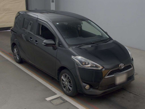 2017 Toyota Sienta NSP170G[2]