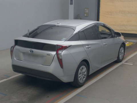 2018 Toyota Prius ZVW50[1]