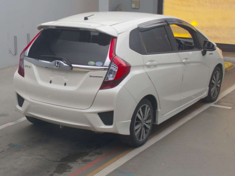 2016 Honda Fit Hybrid GP5[1]