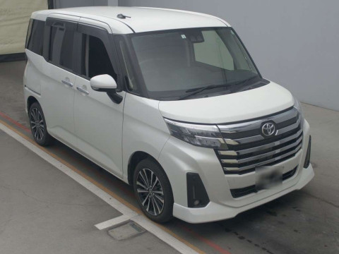 2022 Toyota Roomy M900A[2]