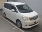 2010 Toyota Noah