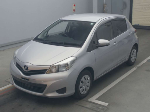 2013 Toyota Vitz NSP130[0]