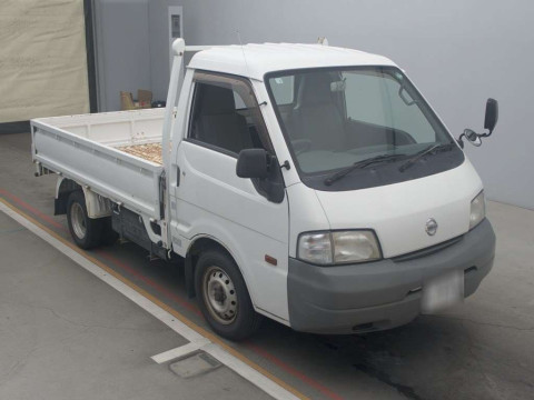 2013 Nissan Vanette Truck SKP2TN[2]