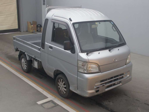 2011 Daihatsu Hijet Truck S211P[2]