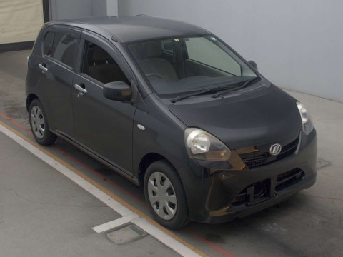 2012 Daihatsu Mira es LA300S[2]