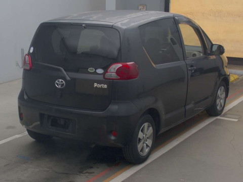 2010 Toyota Porte NNP11[1]