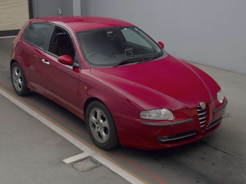 2003 Alfa Romeo 147 937AB[2]