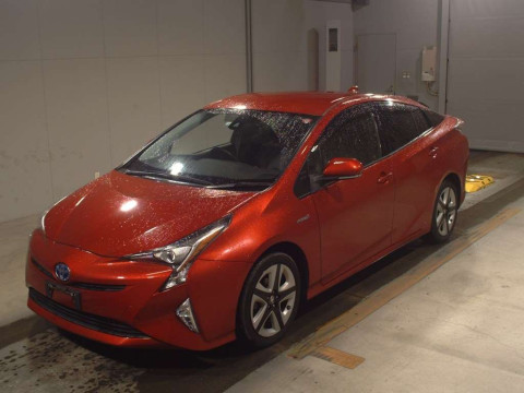 2018 Toyota Prius ZVW50[0]