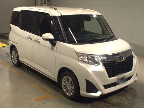 2019 Toyota Roomy M900A[2]