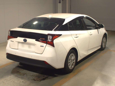 2021 Toyota Prius ZVW51[1]