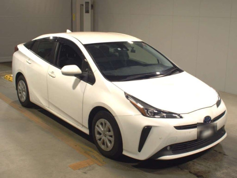 2021 Toyota Prius ZVW51[2]