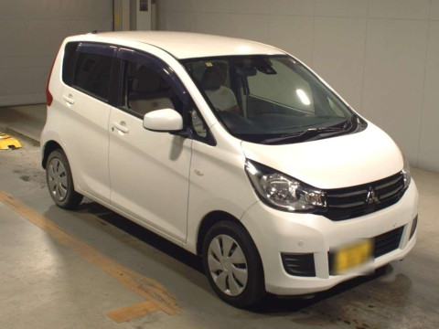 2018 Mitsubishi eK Wagon B11W[2]