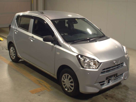 2022 Daihatsu Mira es LA350S[2]