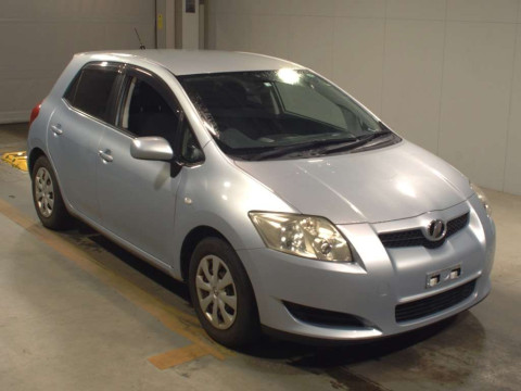 2008 Toyota Auris NZE151H[2]