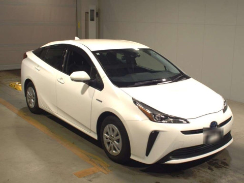 2019 Toyota Prius ZVW51[2]