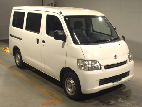 2019 Toyota Townace Van S402M[2]