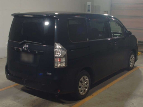 2012 Toyota Voxy ZRR70G[1]