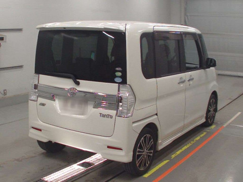 2014 Daihatsu Tanto Custom LA600S[1]