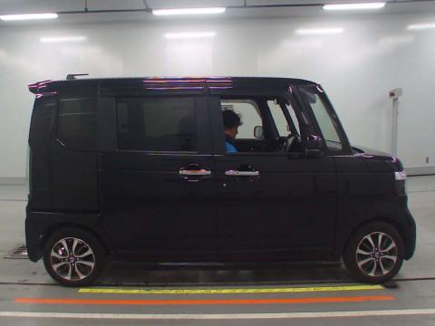 2024 Honda N-BOX CUSTOM JF5[2]